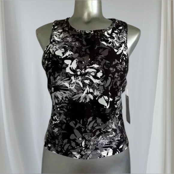 🆕Women’s Marika Balance Collection Crop Top - Picture 3 of 16